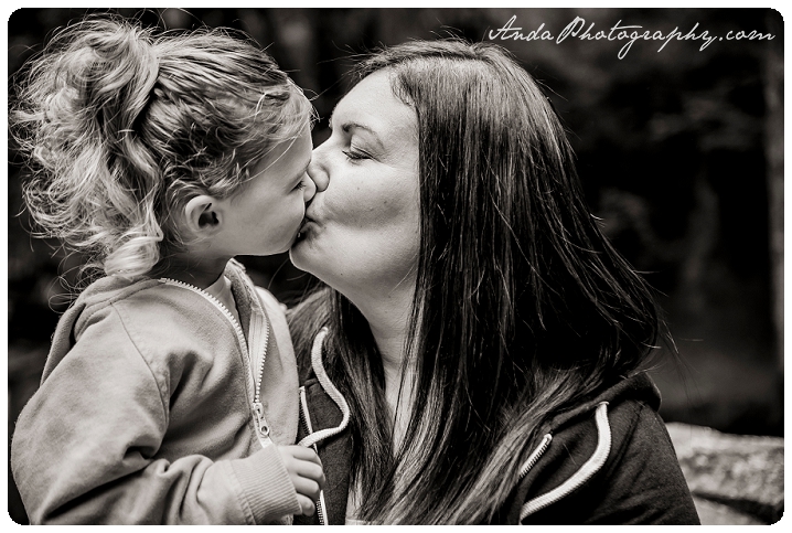 whatcom-falls-family-photos-bellingham-family-photography-page-anda-photography_0012